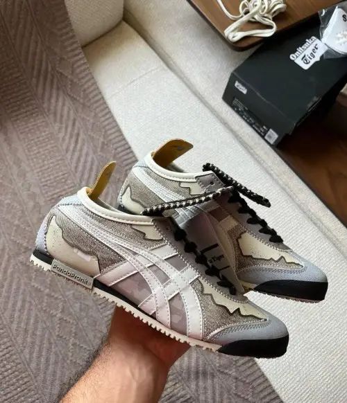 Onitsuka Tiger Panda Prank