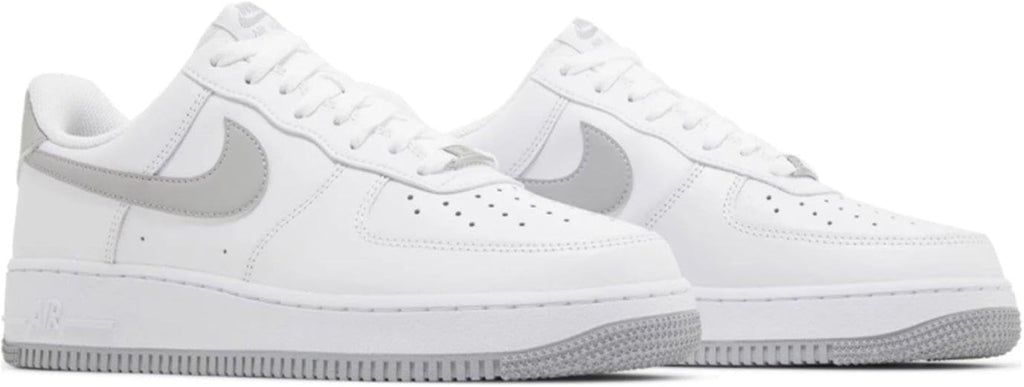 Men's Air Force 1 '07 Sneaker, White Lt Smoke Grey White (MasterCopy)